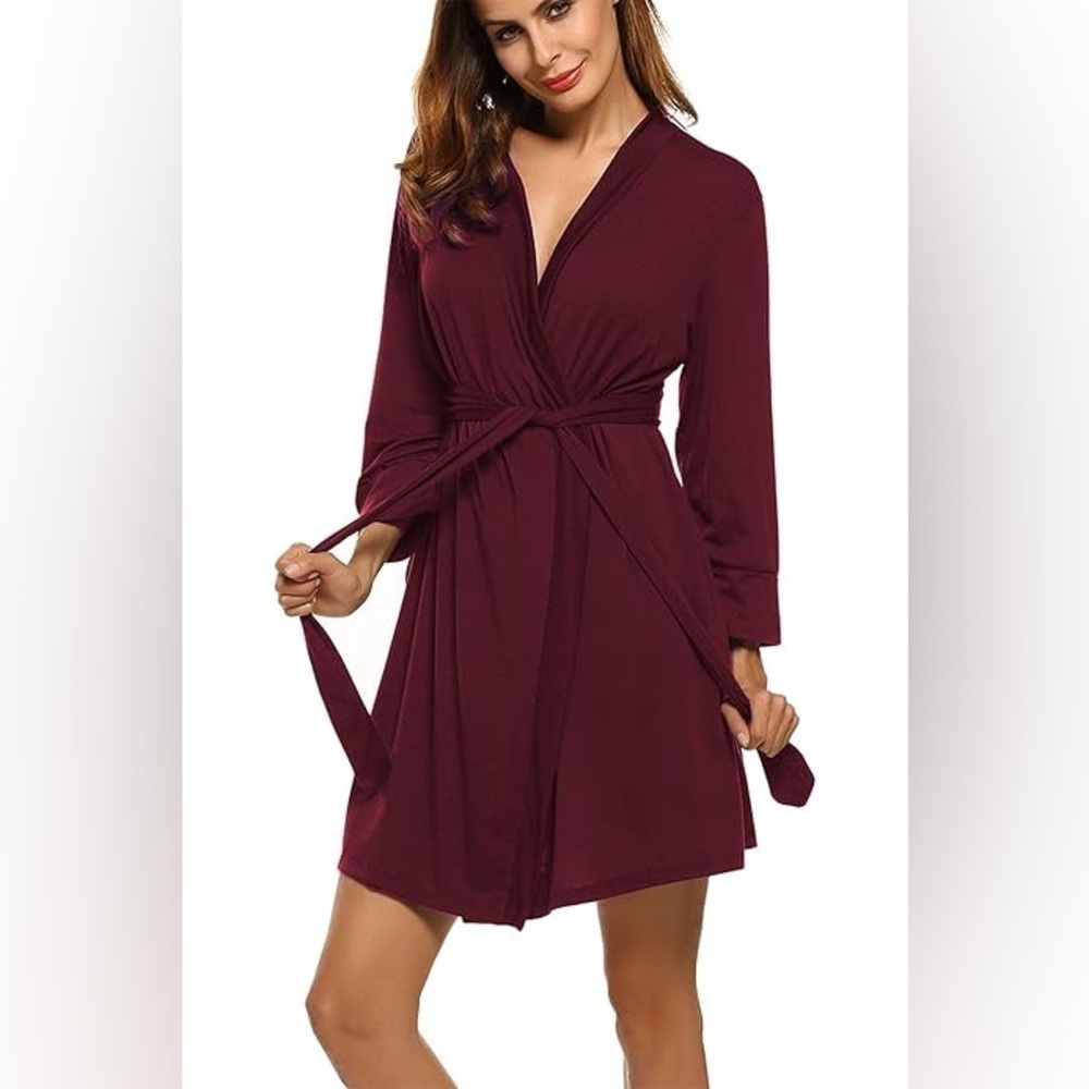 Hotouch Burgundy Red Women's Robe with Belt Size Medium